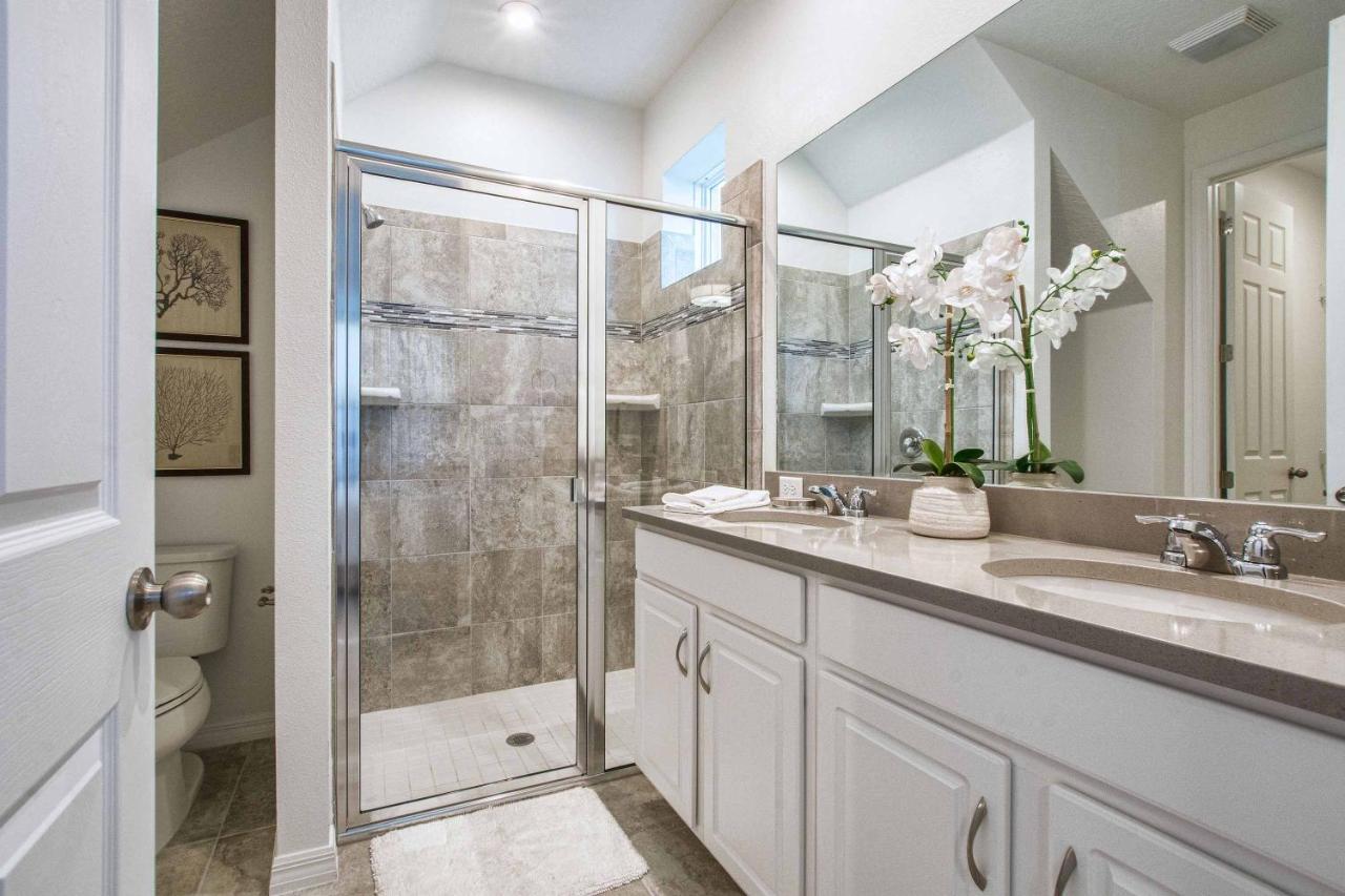 5 Bedrooms Townhome W- Splashpool - 8205Sa Orlando Kültér fotó