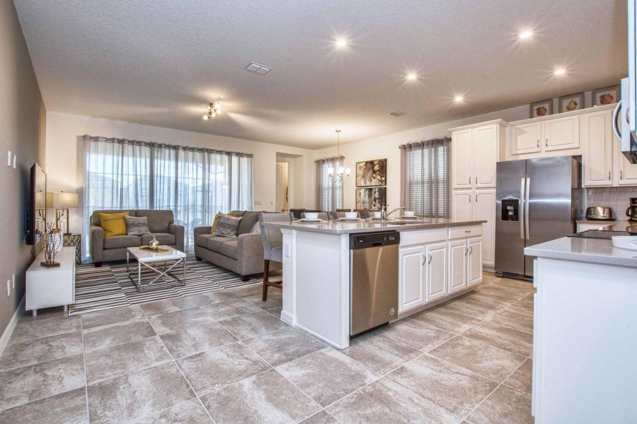 5 Bedrooms Townhome W- Splashpool - 8205Sa Orlando Kültér fotó