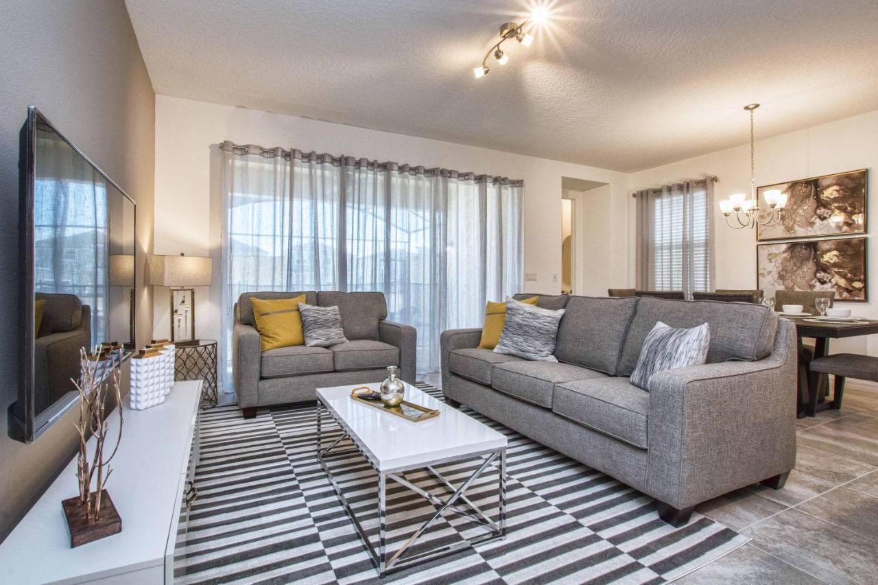 5 Bedrooms Townhome W- Splashpool - 8205Sa Orlando Kültér fotó