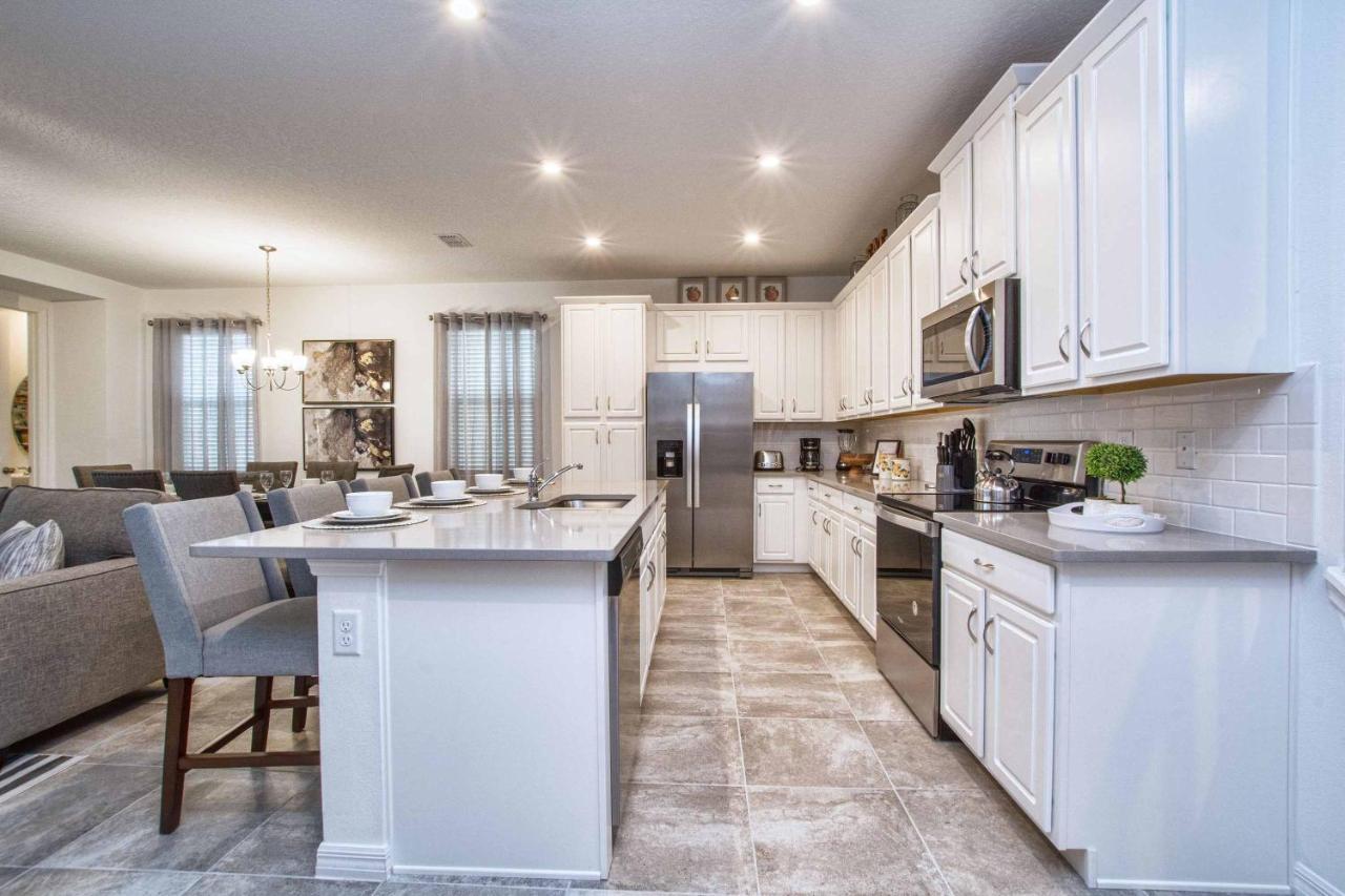 5 Bedrooms Townhome W- Splashpool - 8205Sa Orlando Kültér fotó